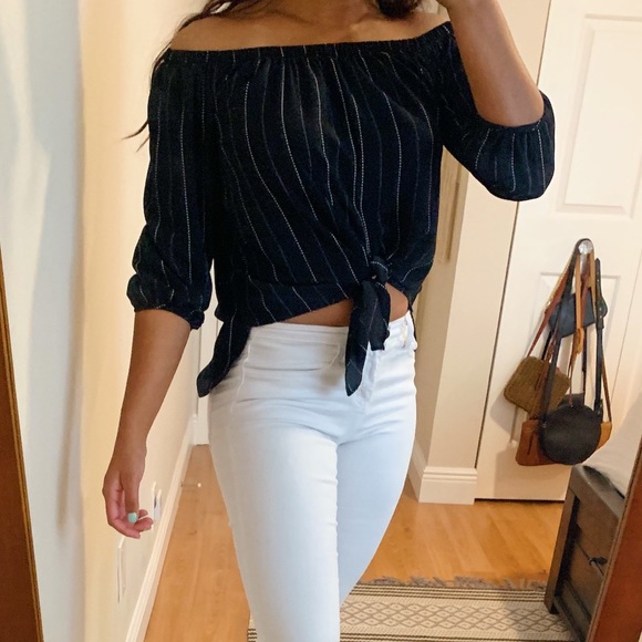 Off Shoulder Black Blouse - Picture 1 of 3